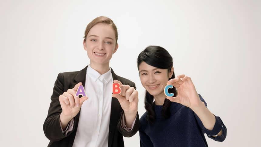 ネイティブの英語講師と保育士